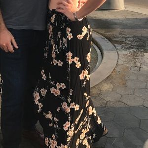 American Eagle high-low skirt